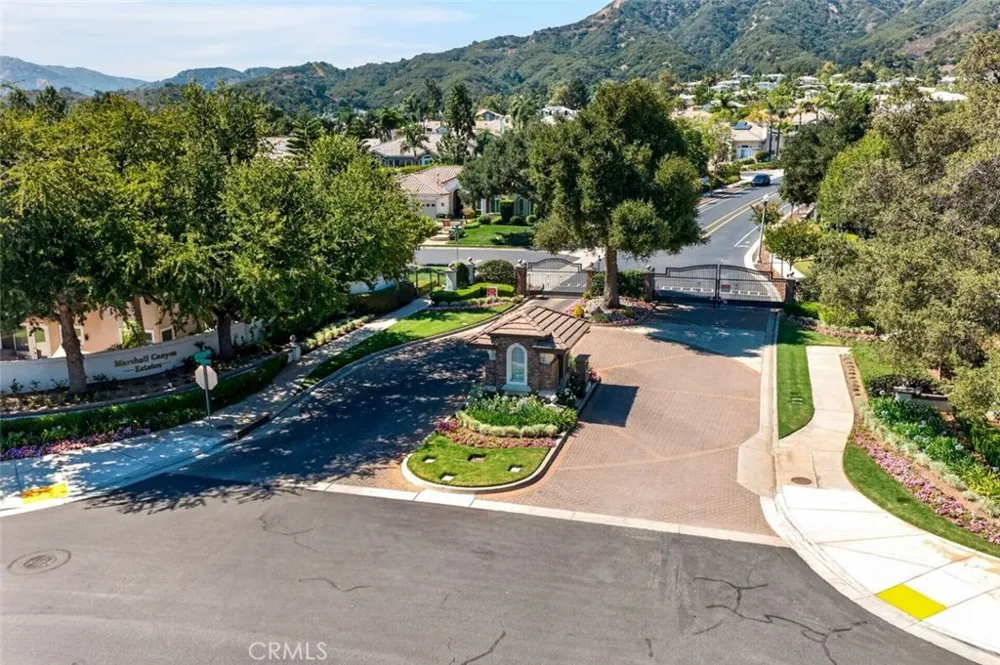 2420 Vista Del Sol La Verne, CA 91750