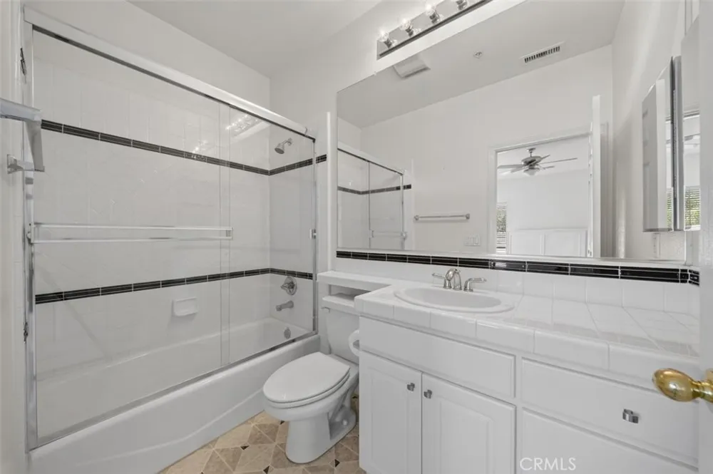 2420 Vista Del Sol La Verne, CA 91750