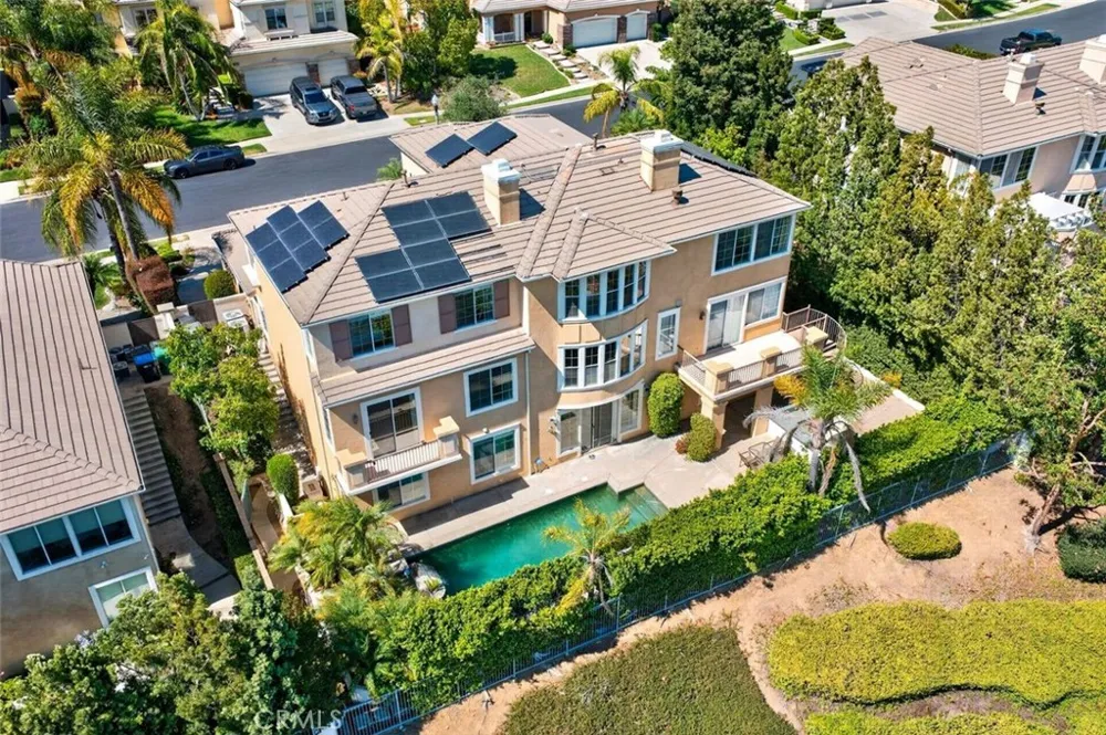 2420 Vista Del Sol La Verne, CA 91750
