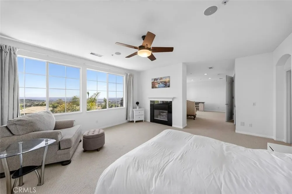 2420 Vista Del Sol La Verne, CA 91750