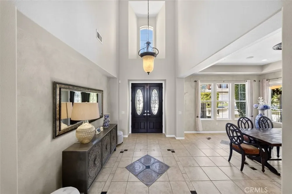 2420 Vista Del Sol La Verne, CA 91750