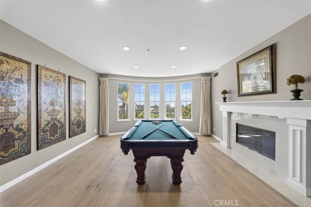 2420 Vista Del Sol La Verne, CA 91750