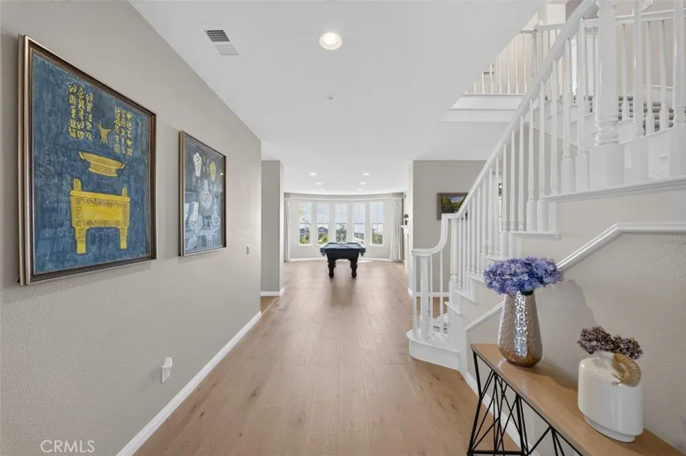 2420 Vista Del Sol La Verne, CA 91750