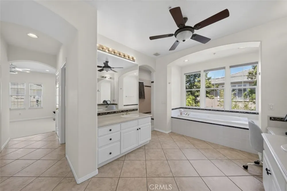 2420 Vista Del Sol La Verne, CA 91750