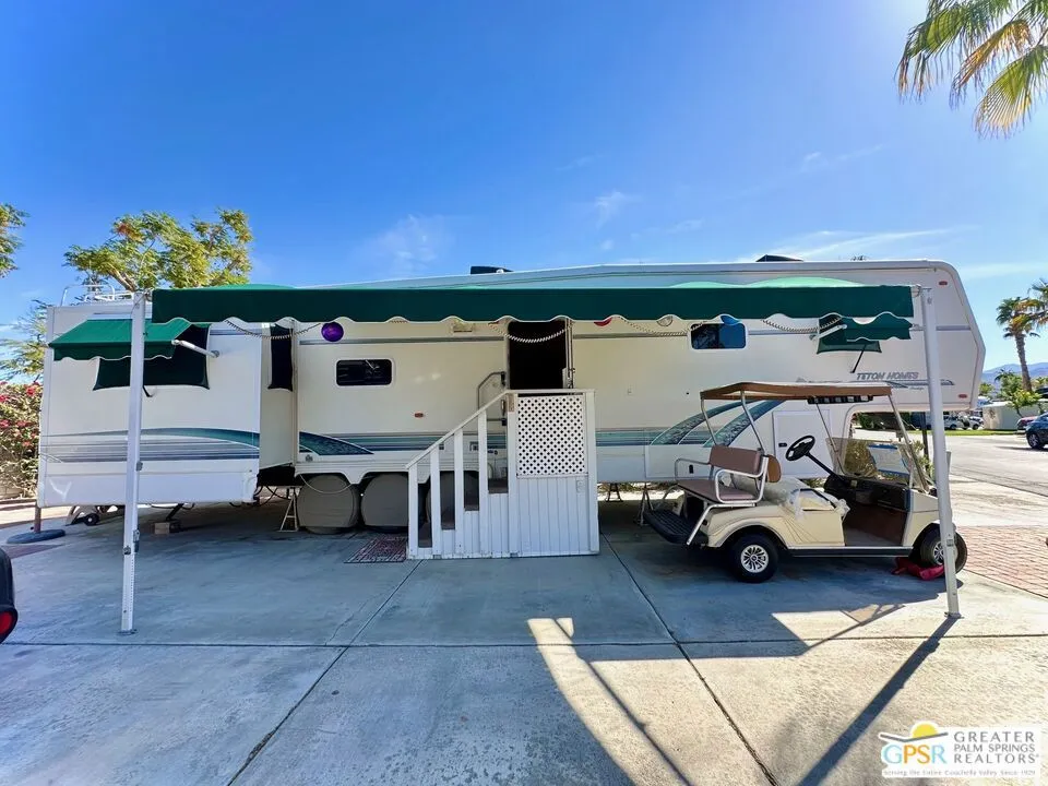 69801 Ramon Road #276 Cathedral City, CA 92234