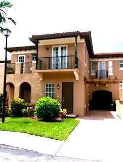 6898 Julia Gardens Drive Coconut Creek, FL 33073