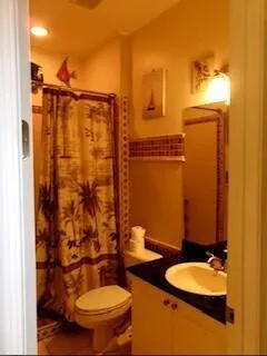 6898 Julia Gardens Drive Coconut Creek, FL 33073