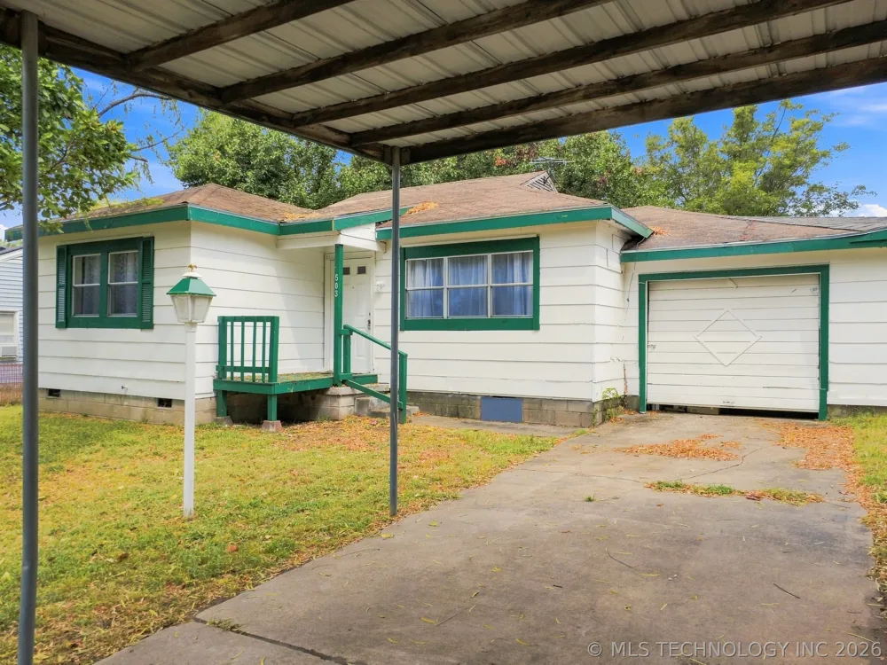 503 E 22nd Street Okmulgee, OK 74447