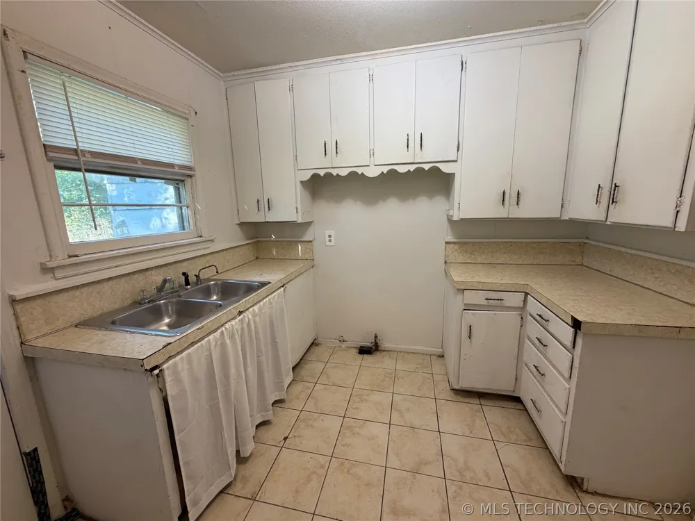 503 E 22nd Street Okmulgee, OK 74447