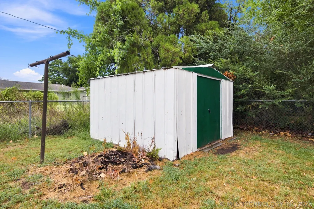 503 E 22nd Street Okmulgee, OK 74447