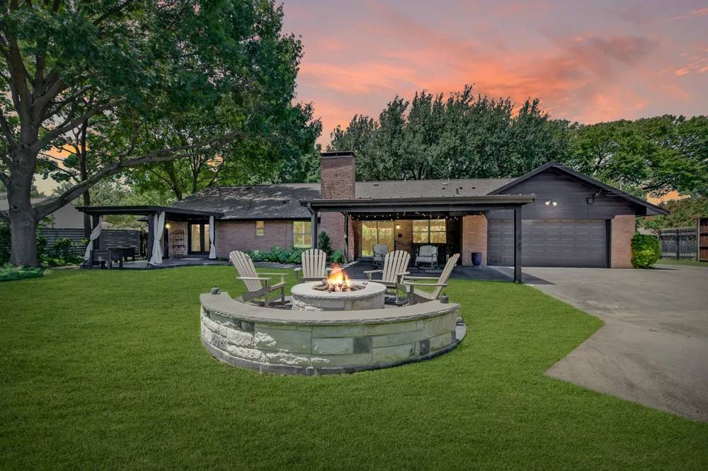 13834 Tanglewood Drive Farmers Branch, TX 75234