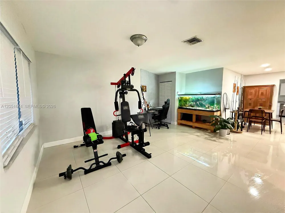 6362 Southgate Blvd #2 Margate, FL 33068