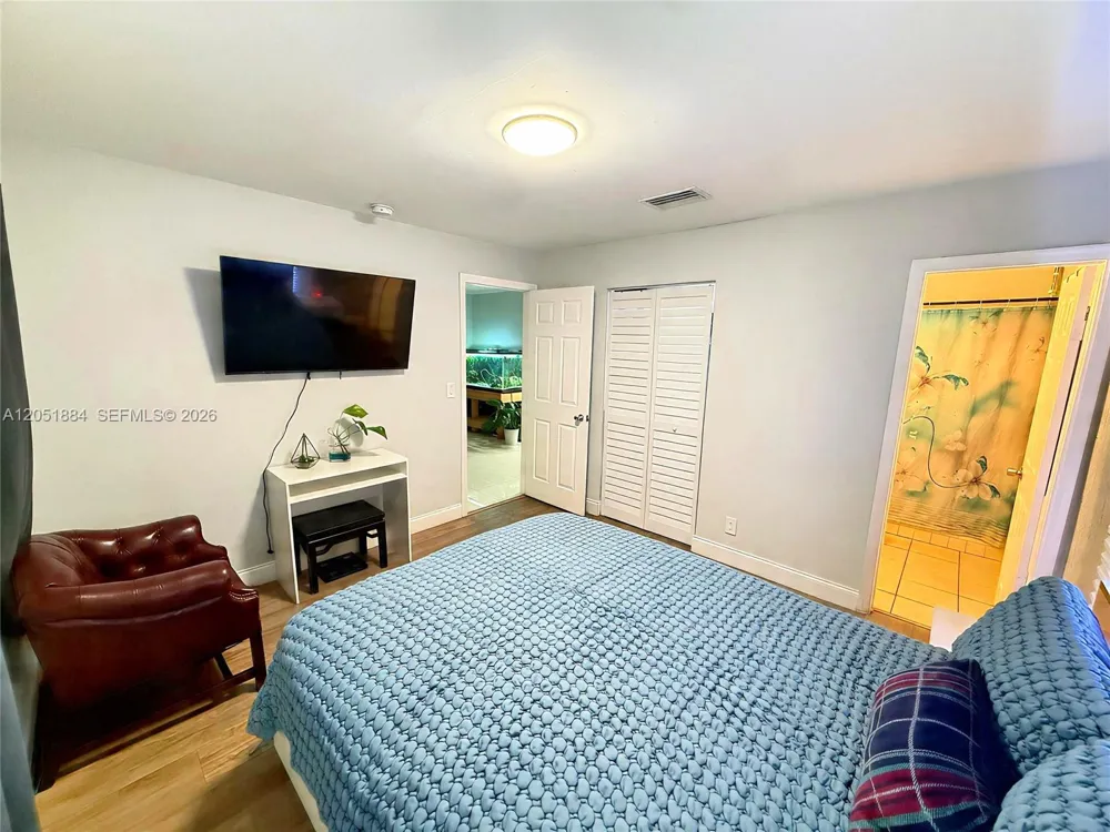 6362 Southgate Blvd #2 Margate, FL 33068