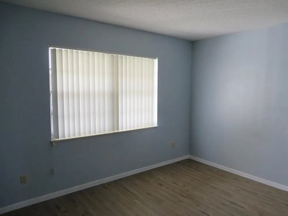 37 Vista Gardens Trail #201 Vero Beach, FL 32962
