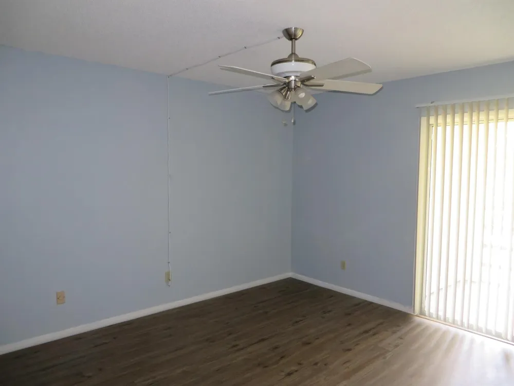 37 Vista Gardens Trail #201 Vero Beach, FL 32962