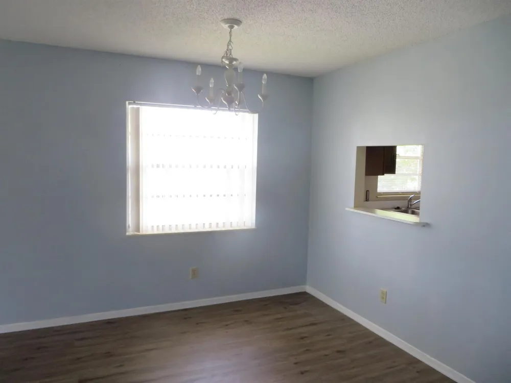 37 Vista Gardens Trail #201 Vero Beach, FL 32962