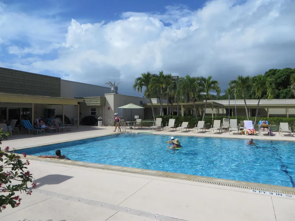 37 Vista Gardens Trail #201 Vero Beach, FL 32962