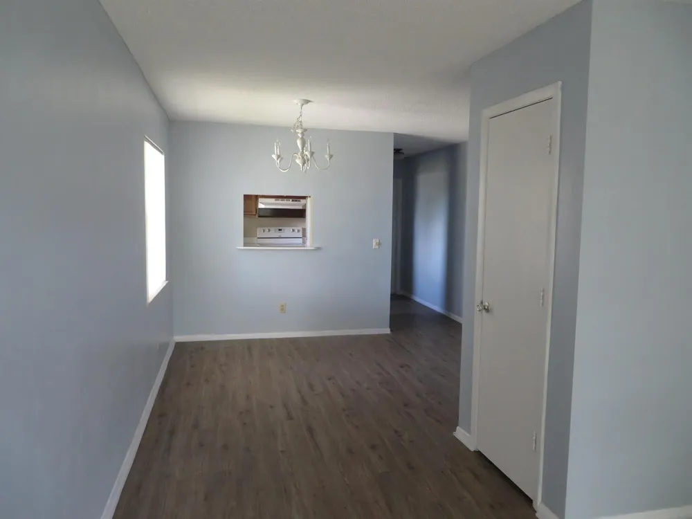 37 Vista Gardens Trail #201 Vero Beach, FL 32962