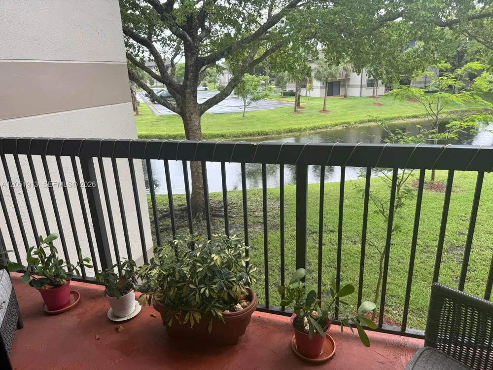 Address Not Shown Sunrise, FL 33351
