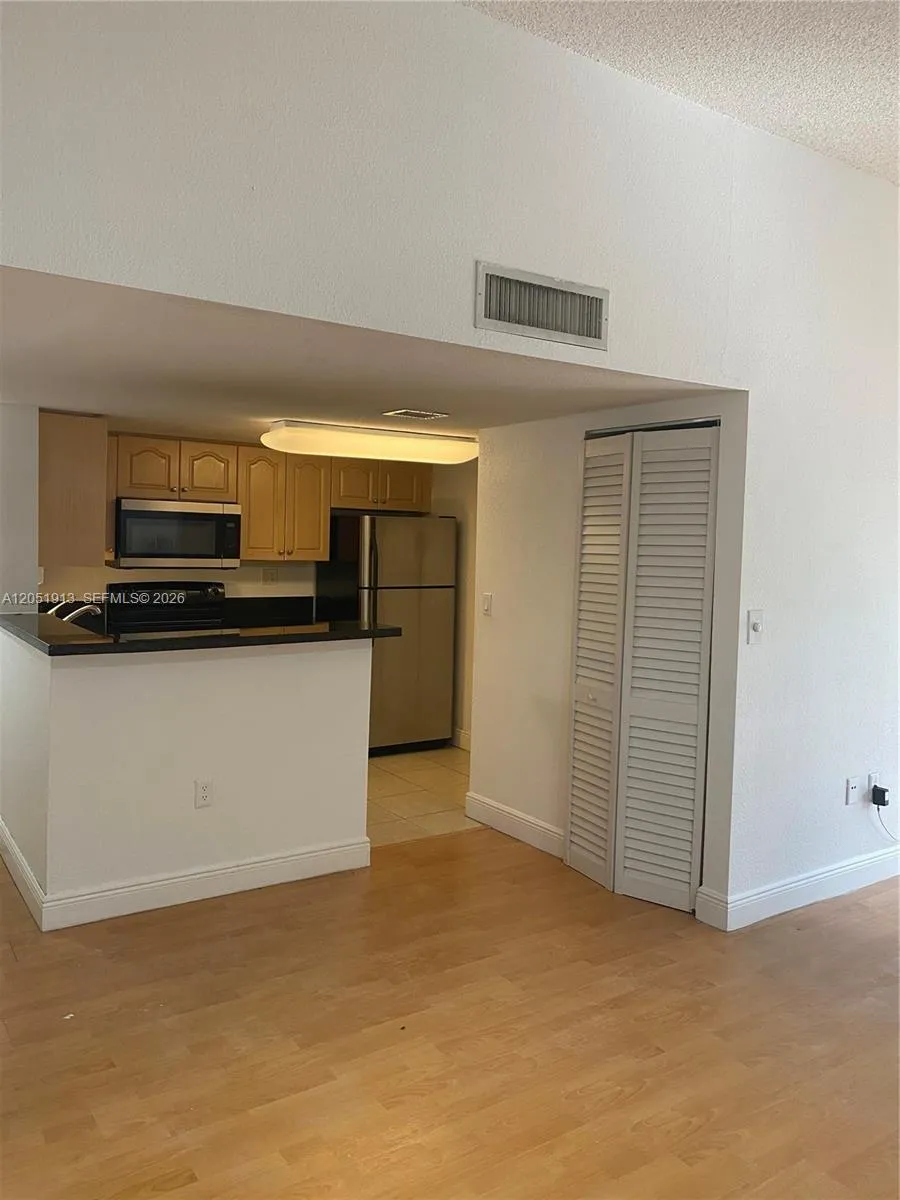 Address Not Shown Sunrise, FL 33351