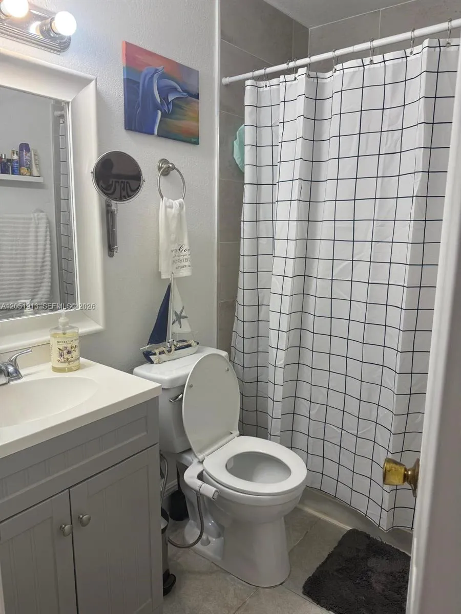 Address Not Shown Sunrise, FL 33351