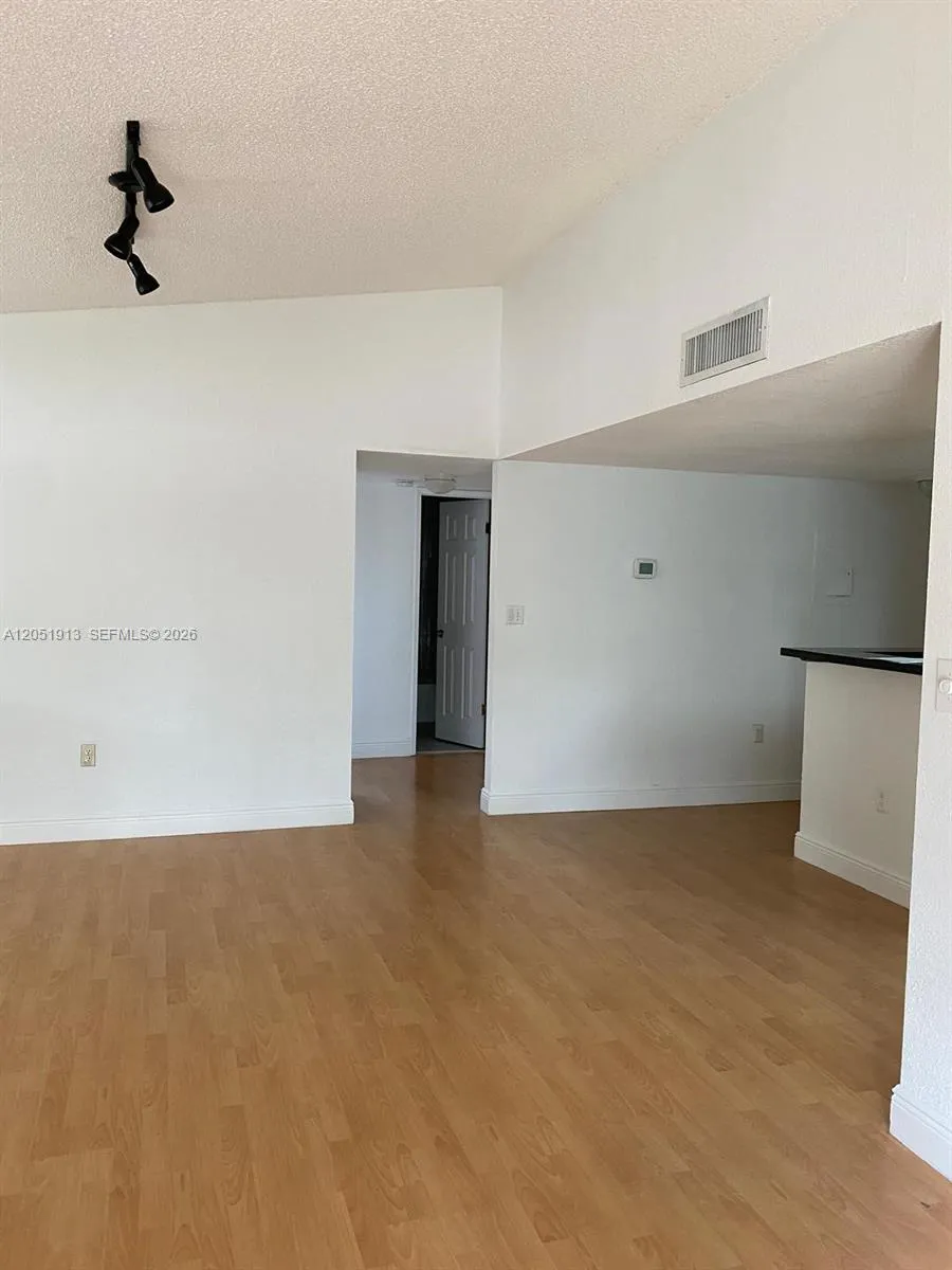 Address Not Shown Sunrise, FL 33351