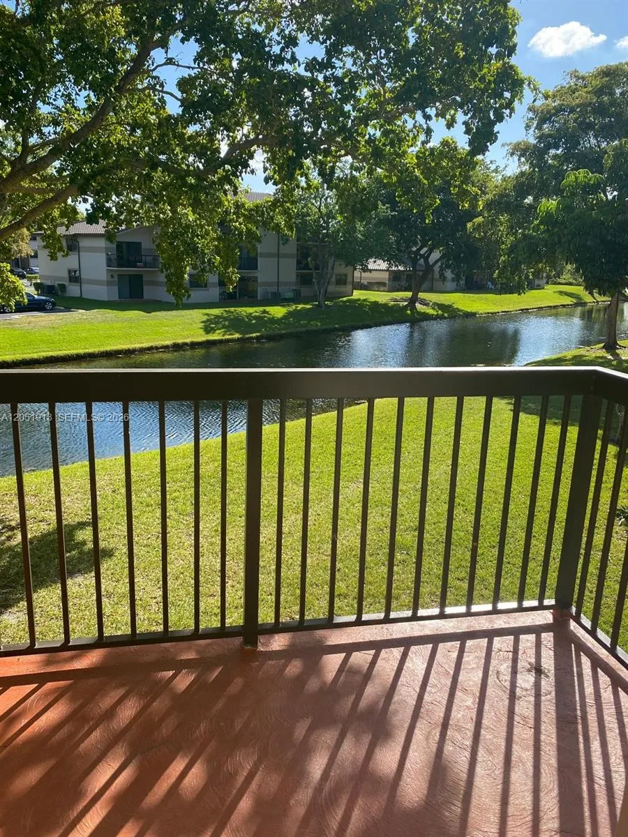 Address Not Shown Sunrise, FL 33351
