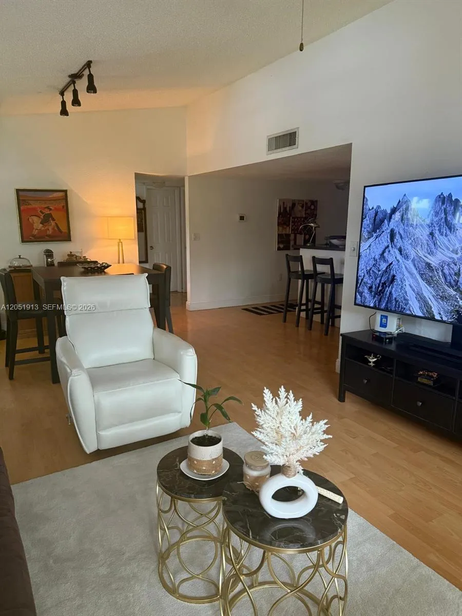 Address Not Shown Sunrise, FL 33351