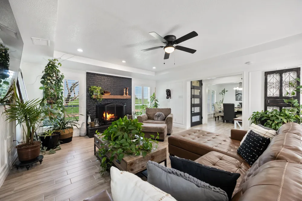 1301 Davis Lane Terrell, TX 75160