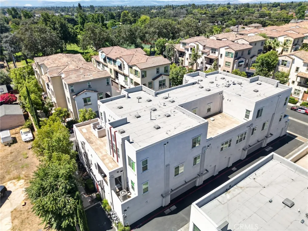 596 Katy Upland, CA 91786