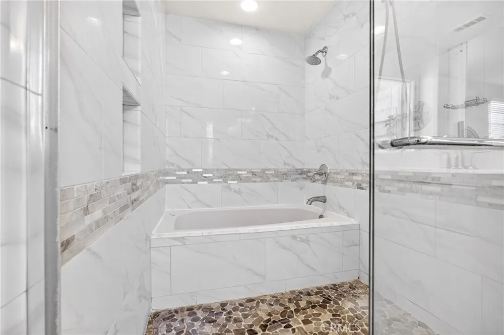 596 Katy Upland, CA 91786