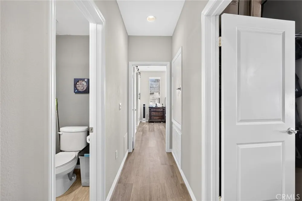 596 Katy Upland, CA 91786