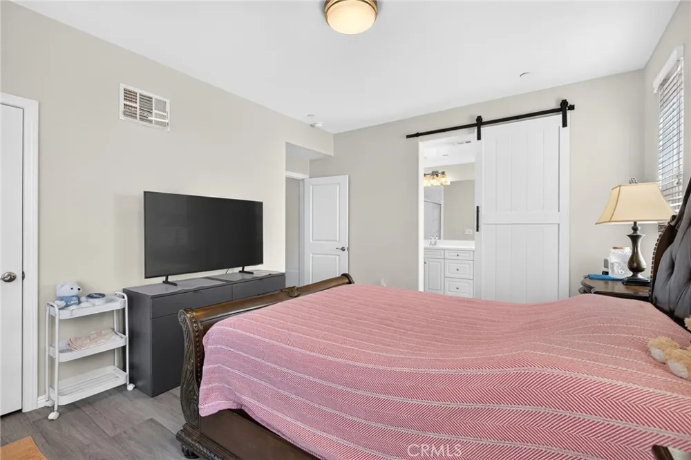 596 Katy Upland, CA 91786