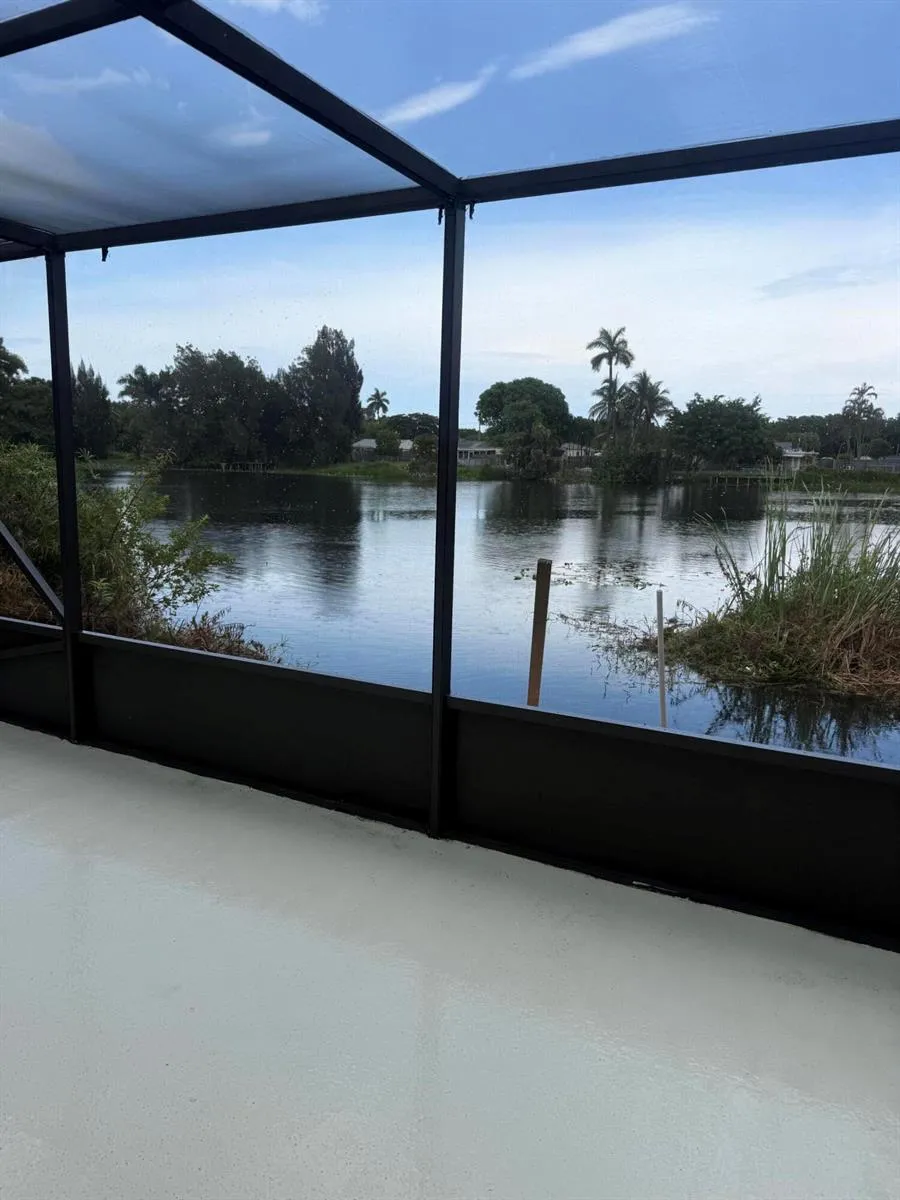 3830 Davis Road Palm Springs, FL 33461