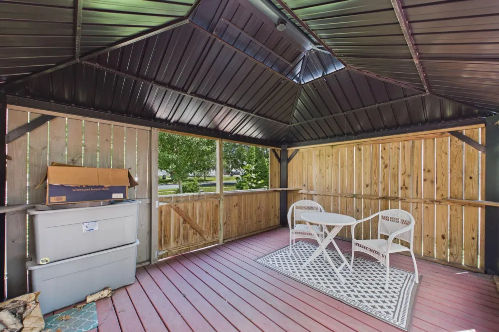 513 5th Street Gaylord, MN 55334