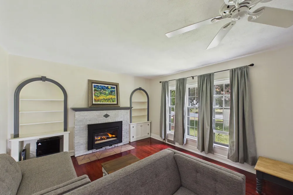513 5th Street Gaylord, MN 55334