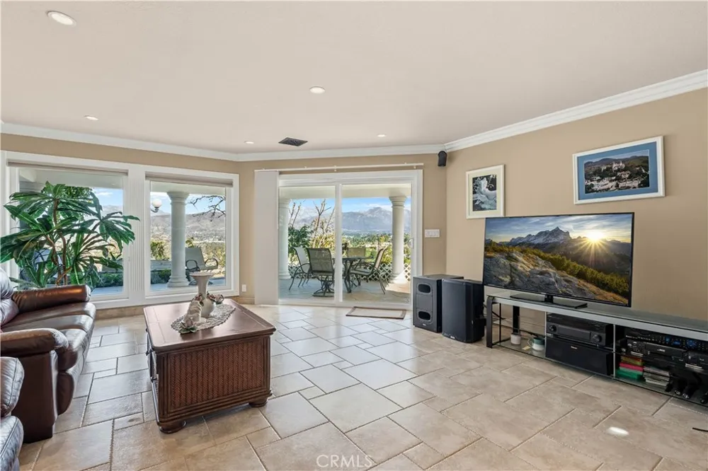 1603 Calle Cristina San Dimas, CA 91773
