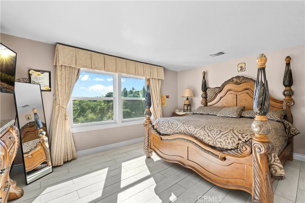 1603 Calle Cristina San Dimas, CA 91773
