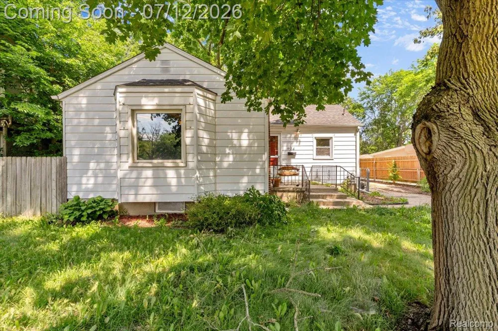 624 Prospect Road Ypsilanti City, MI 48198
