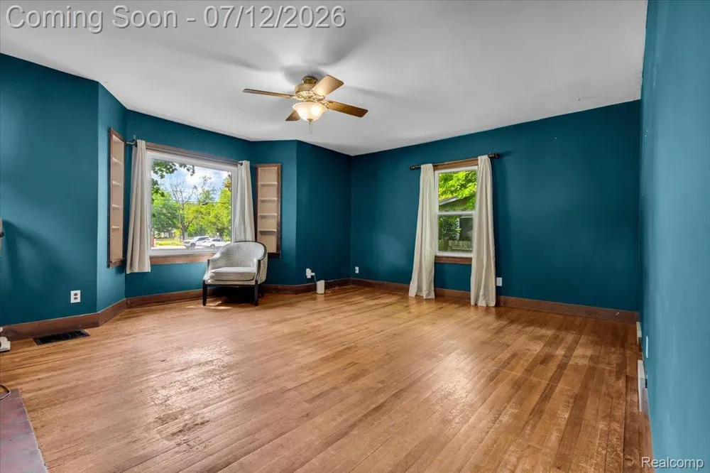 624 Prospect Road Ypsilanti City, MI 48198