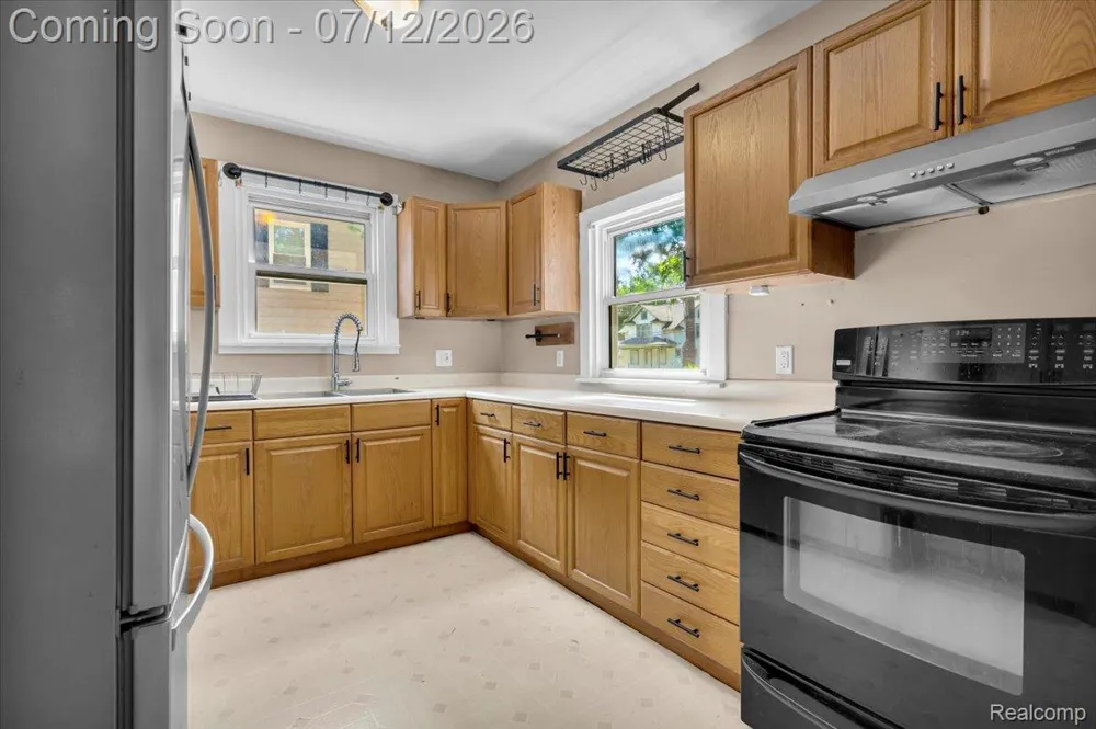 624 Prospect Road Ypsilanti City, MI 48198