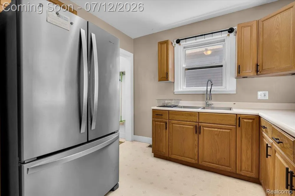 624 Prospect Road Ypsilanti City, MI 48198