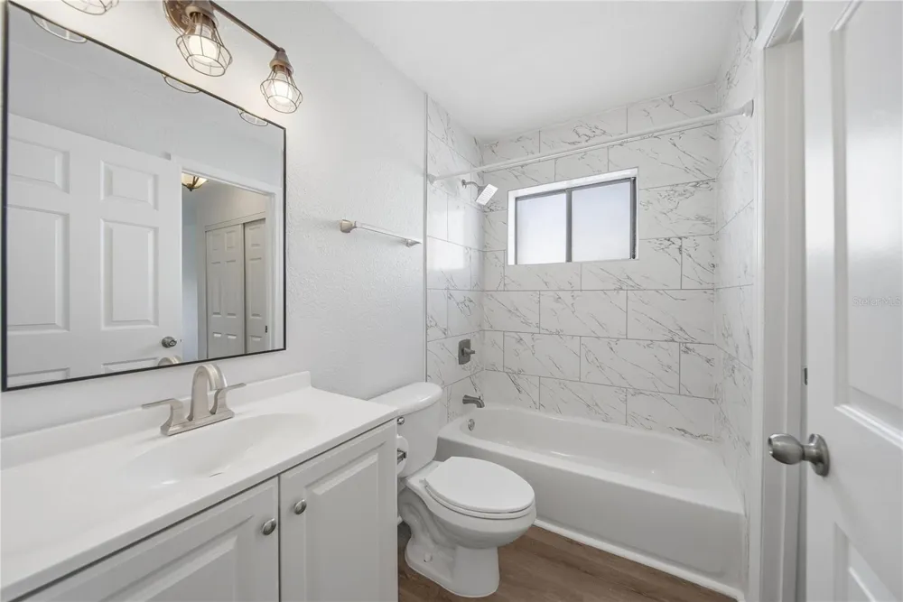 5310 26TH STREET W #304 Bradenton, FL 34207