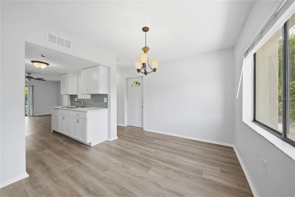 5310 26TH STREET W #304 Bradenton, FL 34207