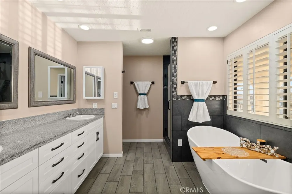 13520 Sea Gull Drive Victorville, CA 92395