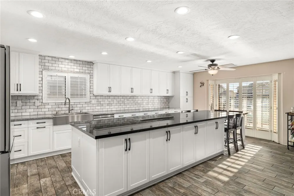 13520 Sea Gull Drive Victorville, CA 92395