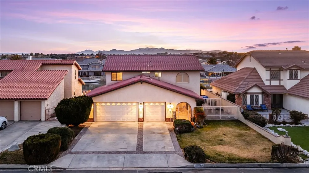 13520 Sea Gull Drive Victorville, CA 92395