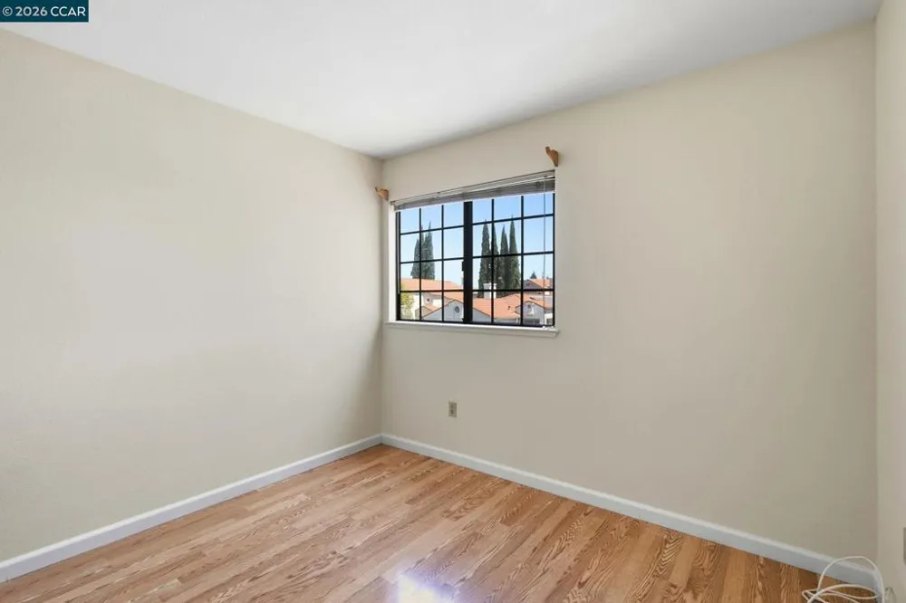1032 Burnham Dr Pittsburg, CA 94565