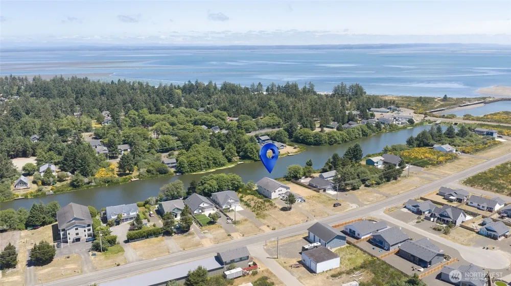 992 Point Brown Avenue SE #2 Ocean Shores, WA 98569