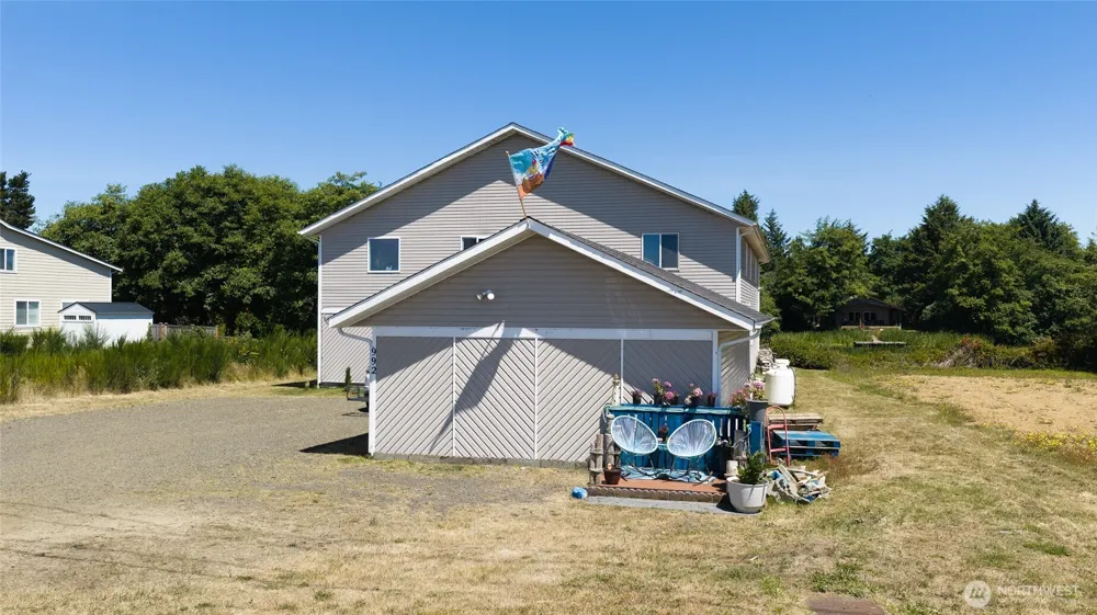 992 Point Brown Avenue SE #2 Ocean Shores, WA 98569